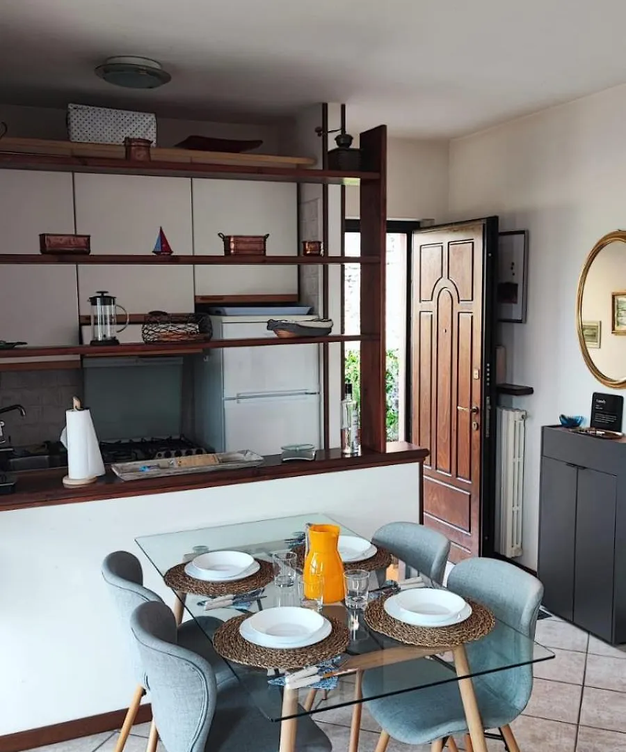Holiday home Blu Dipinto Di Blu - Como Lake View - Perledo Italy
