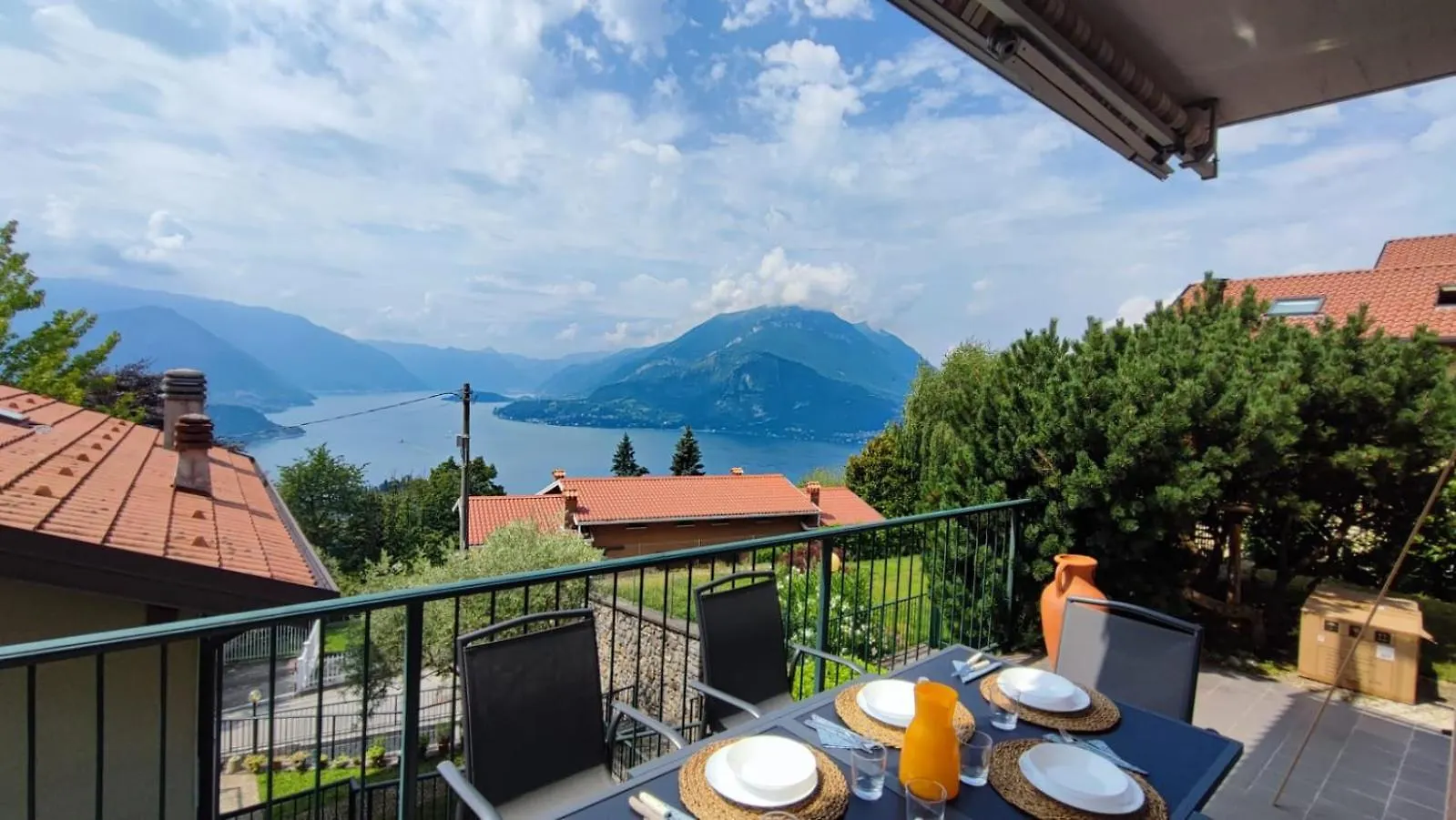 Blu Dipinto Di Blu - Como Lake View - Perledo Holiday home